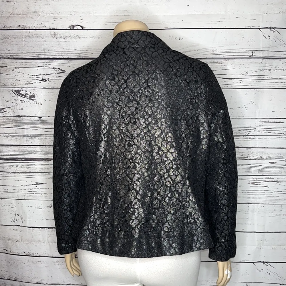 Lane Bryant NWT 22 Black Metallic Silver Shimmer Floral Lace Overlay Moto Jacket - Image 5