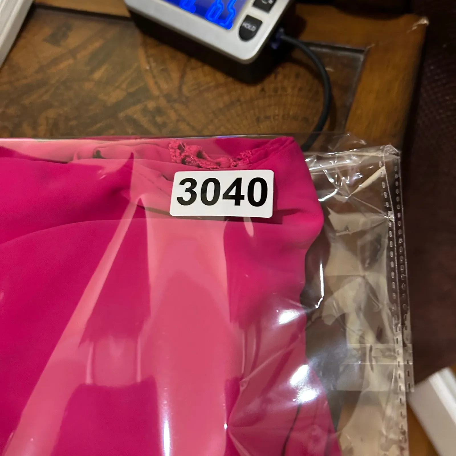 Womens Top M Pink V Neck‎ Pullover Short Sleeve Top Casual Careerwear Flowy Size M - Image 8