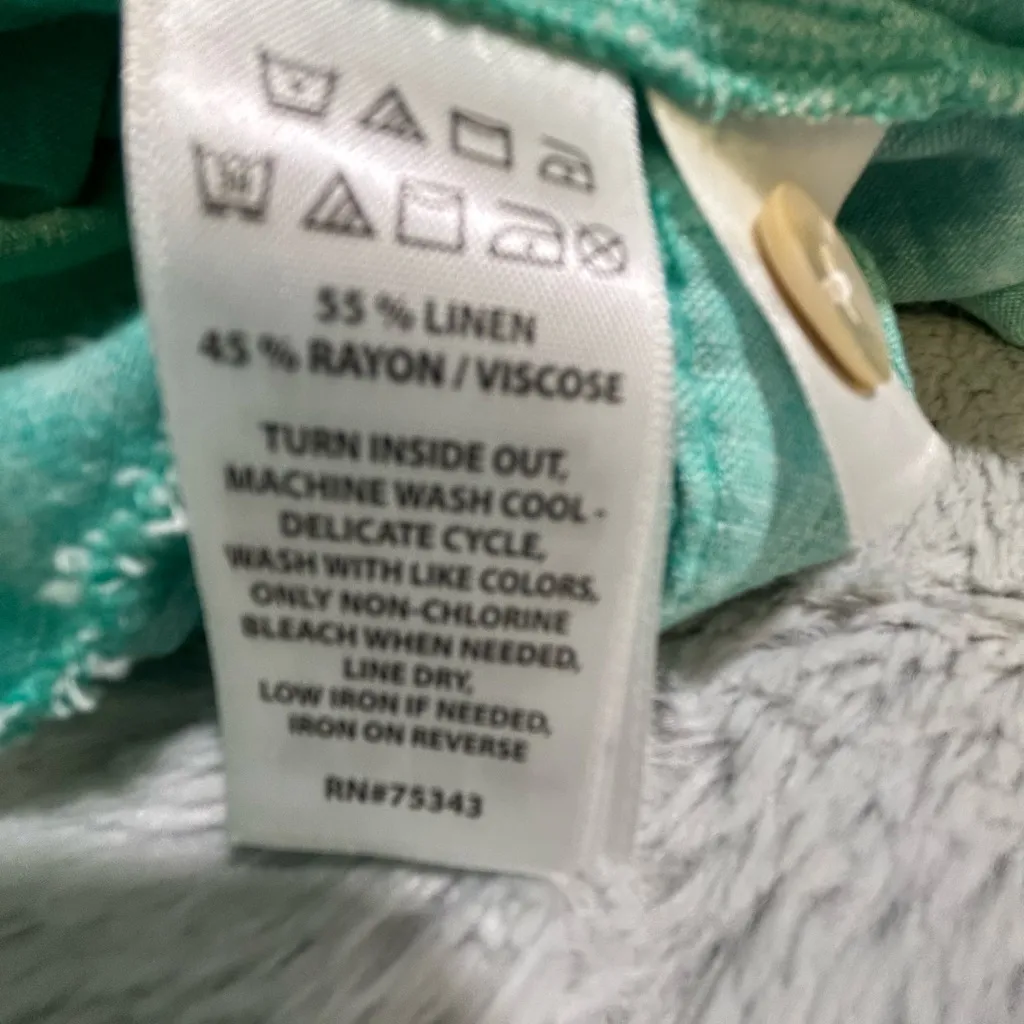 Sigrid Olsen Light Green Linen Coastal Grandma Quiet Luxury V-Neck Tunic Top - Image 9