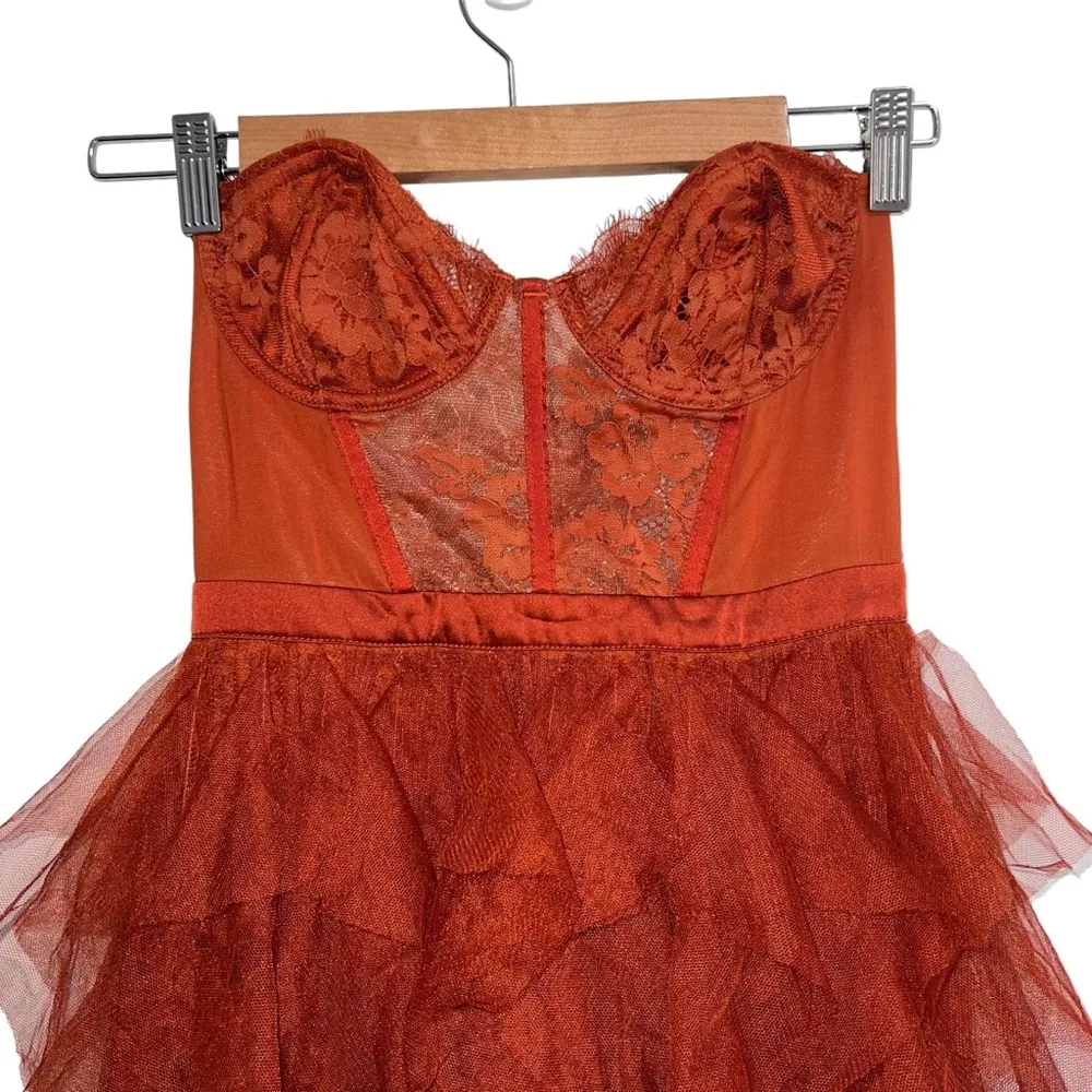 NEW NWT  x Revolve Bustier Gown In Rust - Image 6