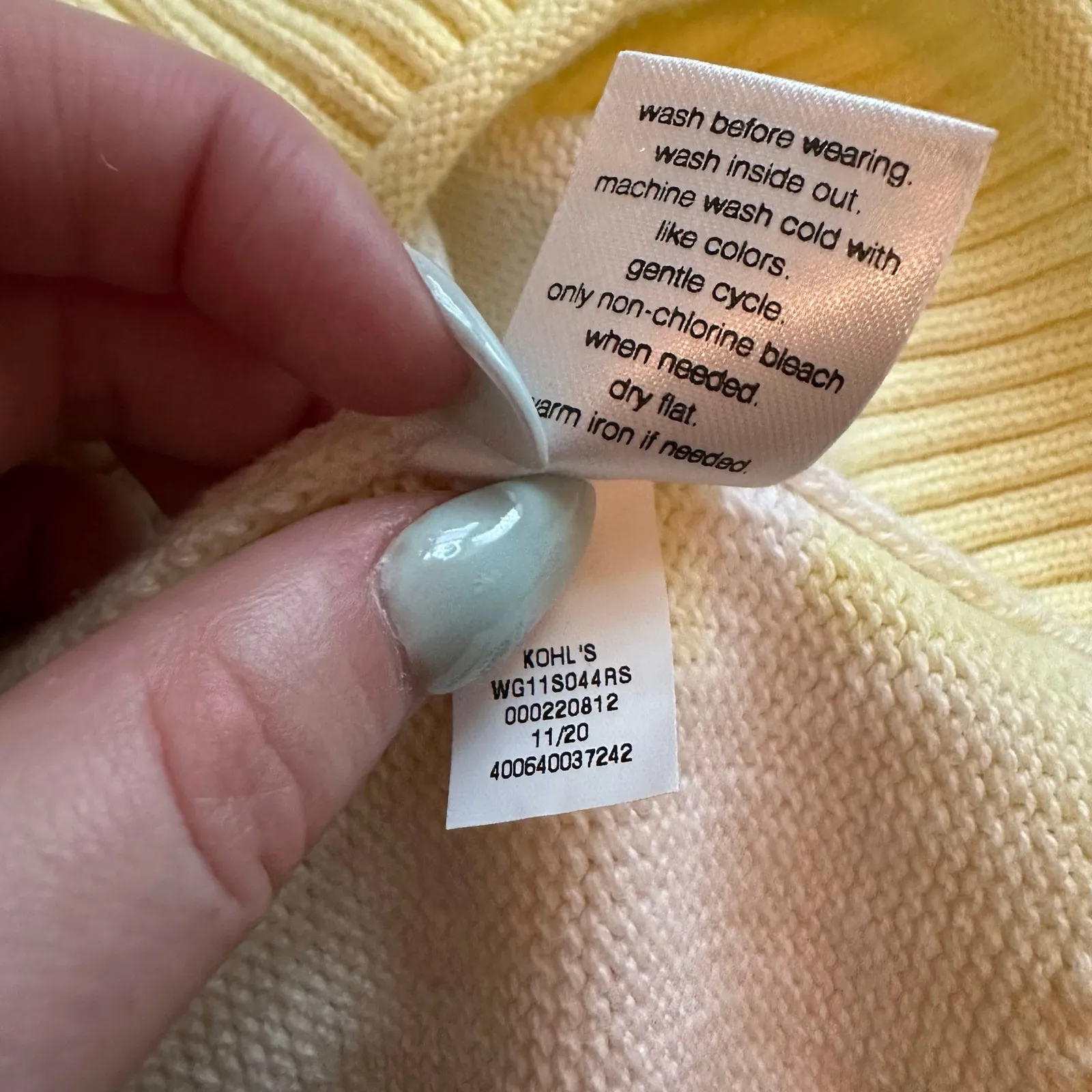 Elizabeth & James yellow & white tie-dye knit sweater size M - Image 9