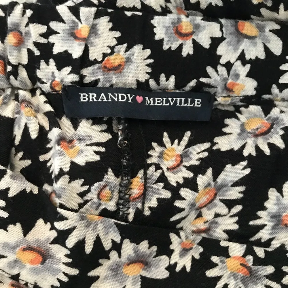 Brandy Melville  Flowy Skirt - Image 4