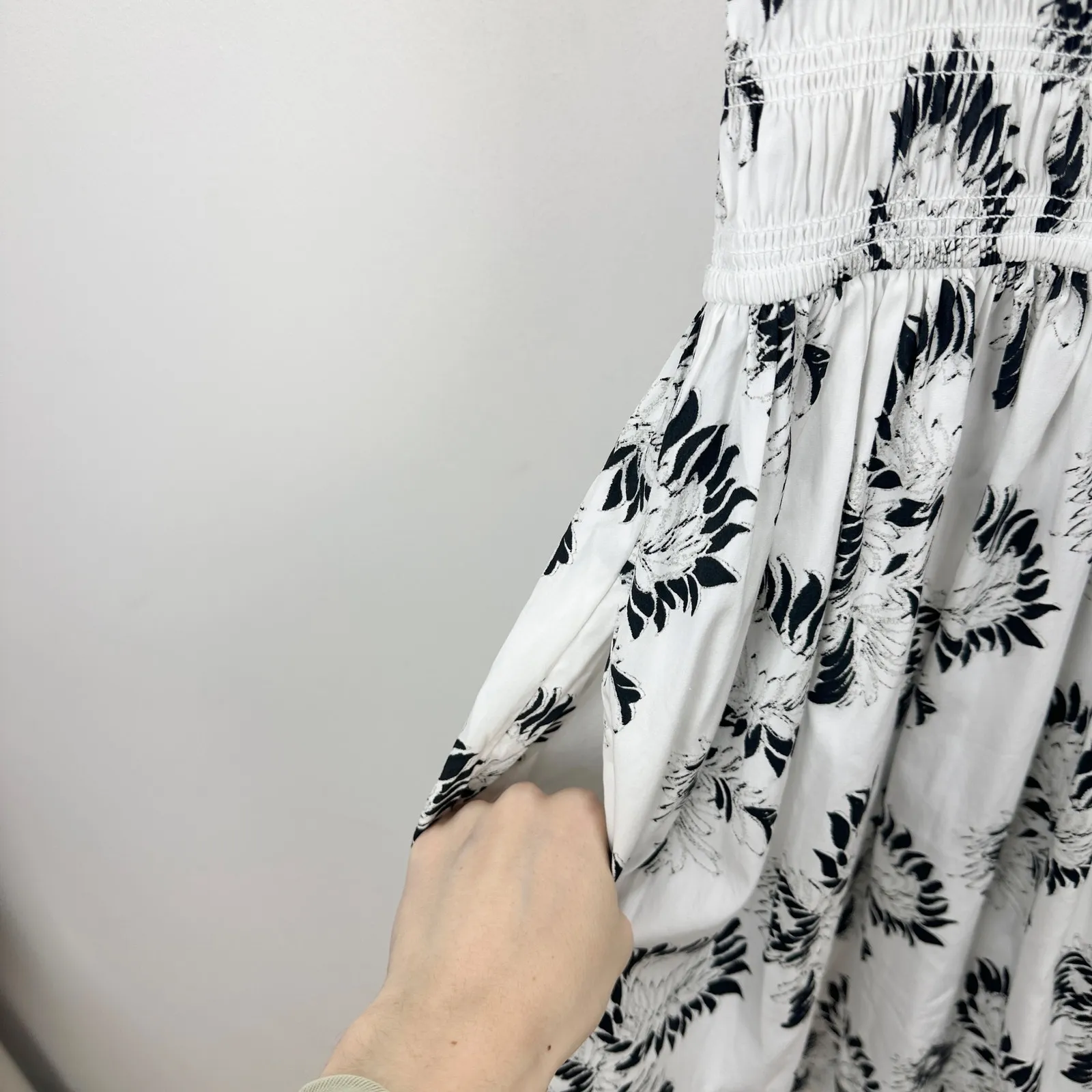 Madewell Smocked Maxi Dress Graphic Sunflowers White Cotton A Line Small NWT - Image 10