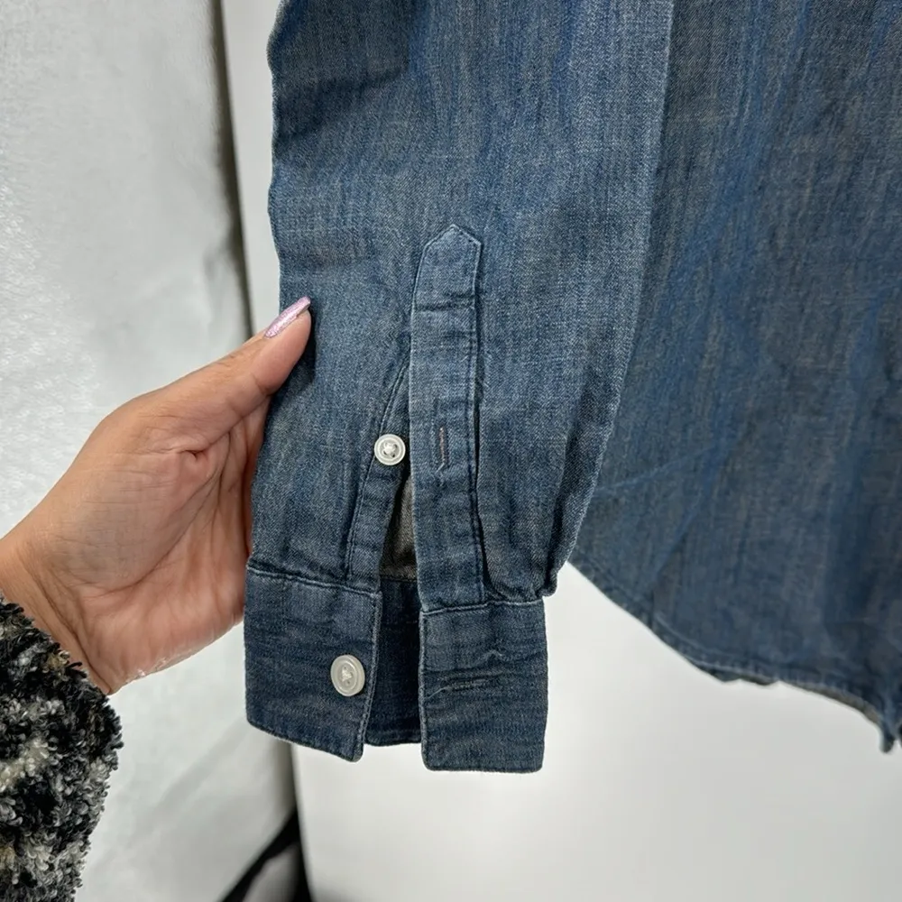 Loft chambray softened button down classic chic versatile closet staple - Image 4