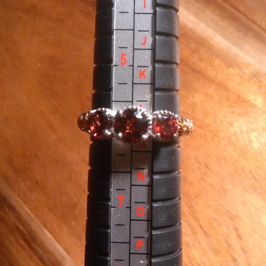 Mozambique Garnet Sterling Silver Trilogy Ring (Size 6) - Image 5