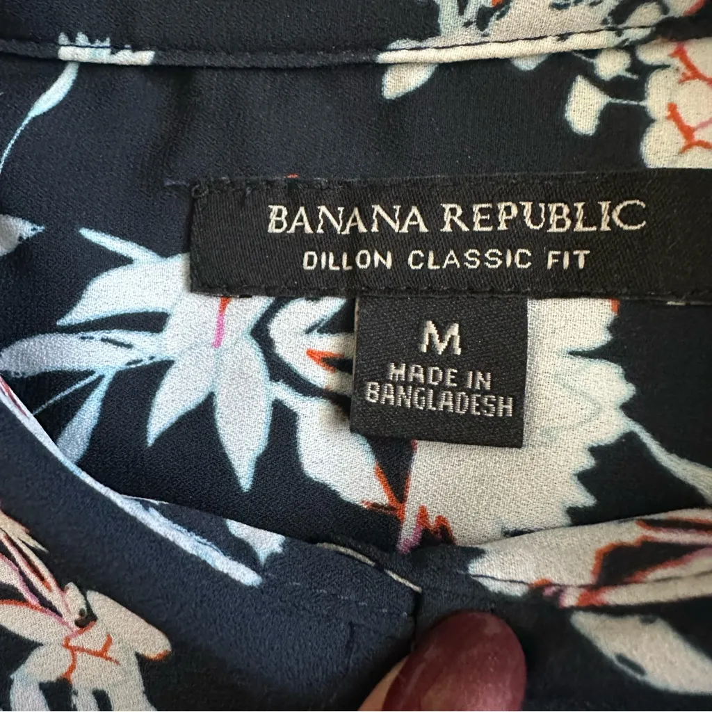 Banana Republic Navy Floral Print Dillon Classic Fit Shirt - Image 3