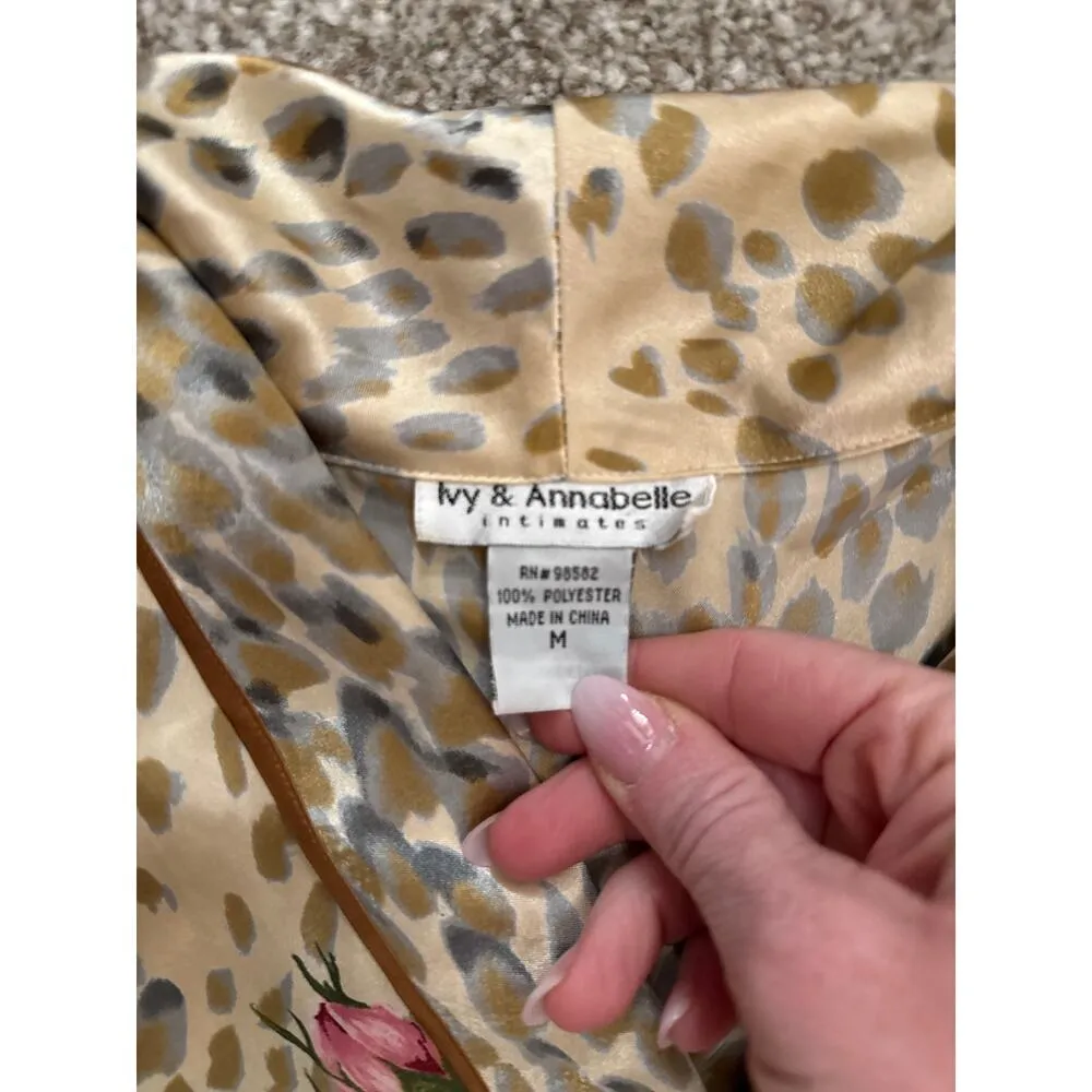 Ivy & Annabelle Intimates Floral Animal Print Satin Kimono Pajama Set, M Gold Size M - Image 4