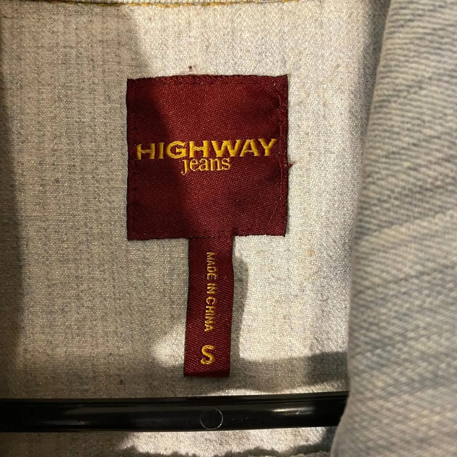 Highway Jeans Light Blue Button Front Cropped Long Sleeve Denim Jacket Junior SM - Image 4