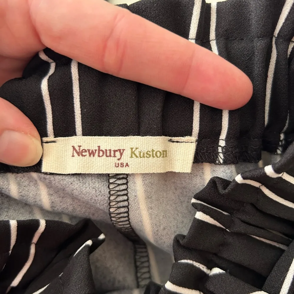 Black & White striped paper bag trousers - Image 3