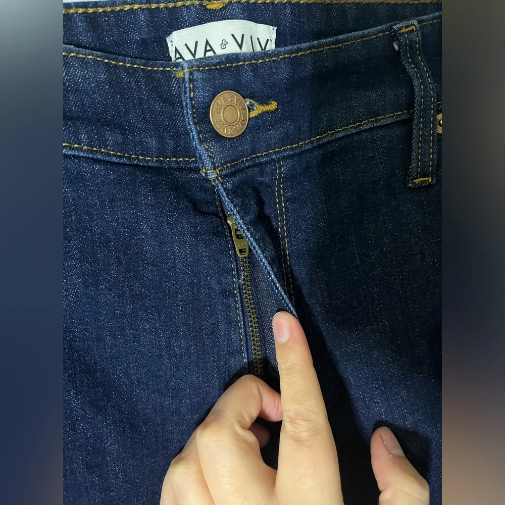 AVA & VIV Plus Size Denim Pockets Zippered Stretch High Rise Flare Jeans Sz 17 - Image 13