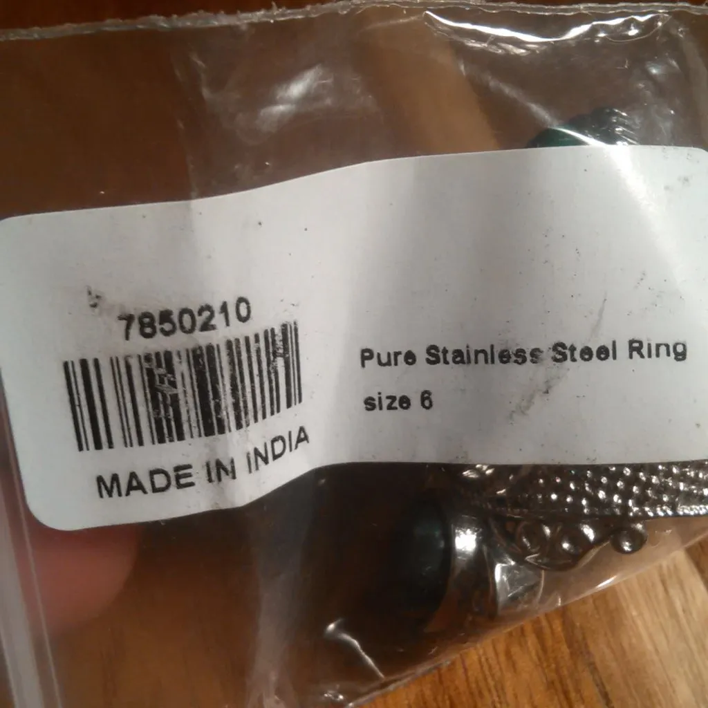 African Malachite Three Stone Stainless Steel Ring (Size 6) - Image 12