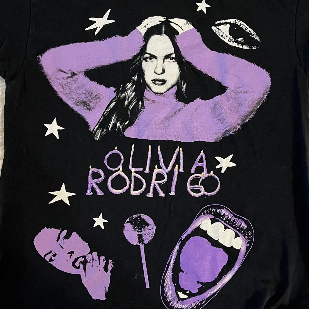 Olivia Rodrigo T shirt Size XS Purple - Image 2