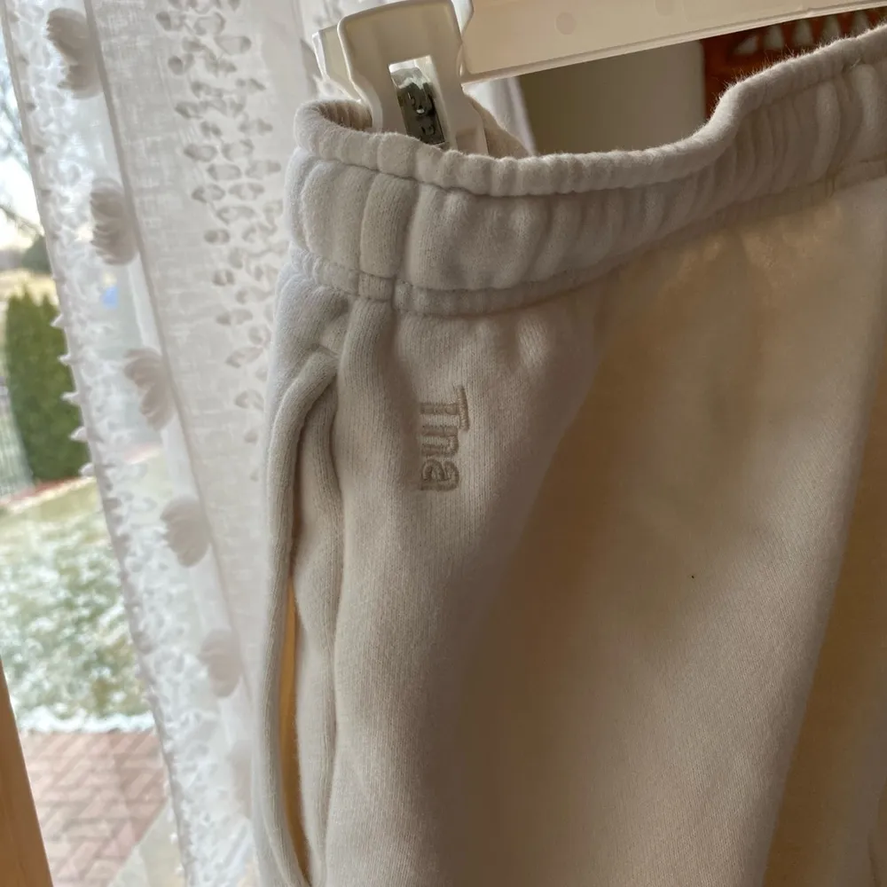 Tna Cozy Fleece Sweatpants - Cream - Image 3