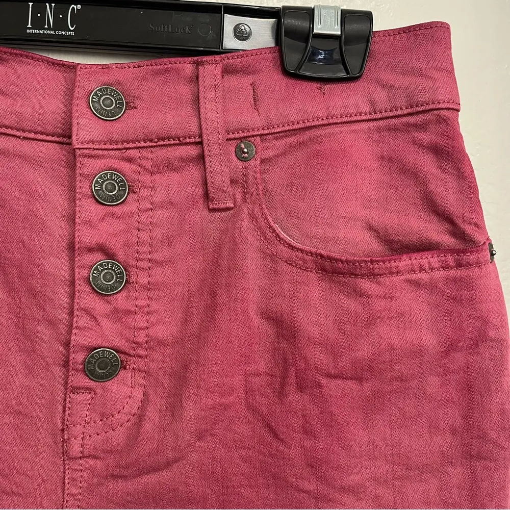 Madewell Women’s Size 26 High-Rise Denim Shorts Autumn Berry Pink Button-Front - Image 3