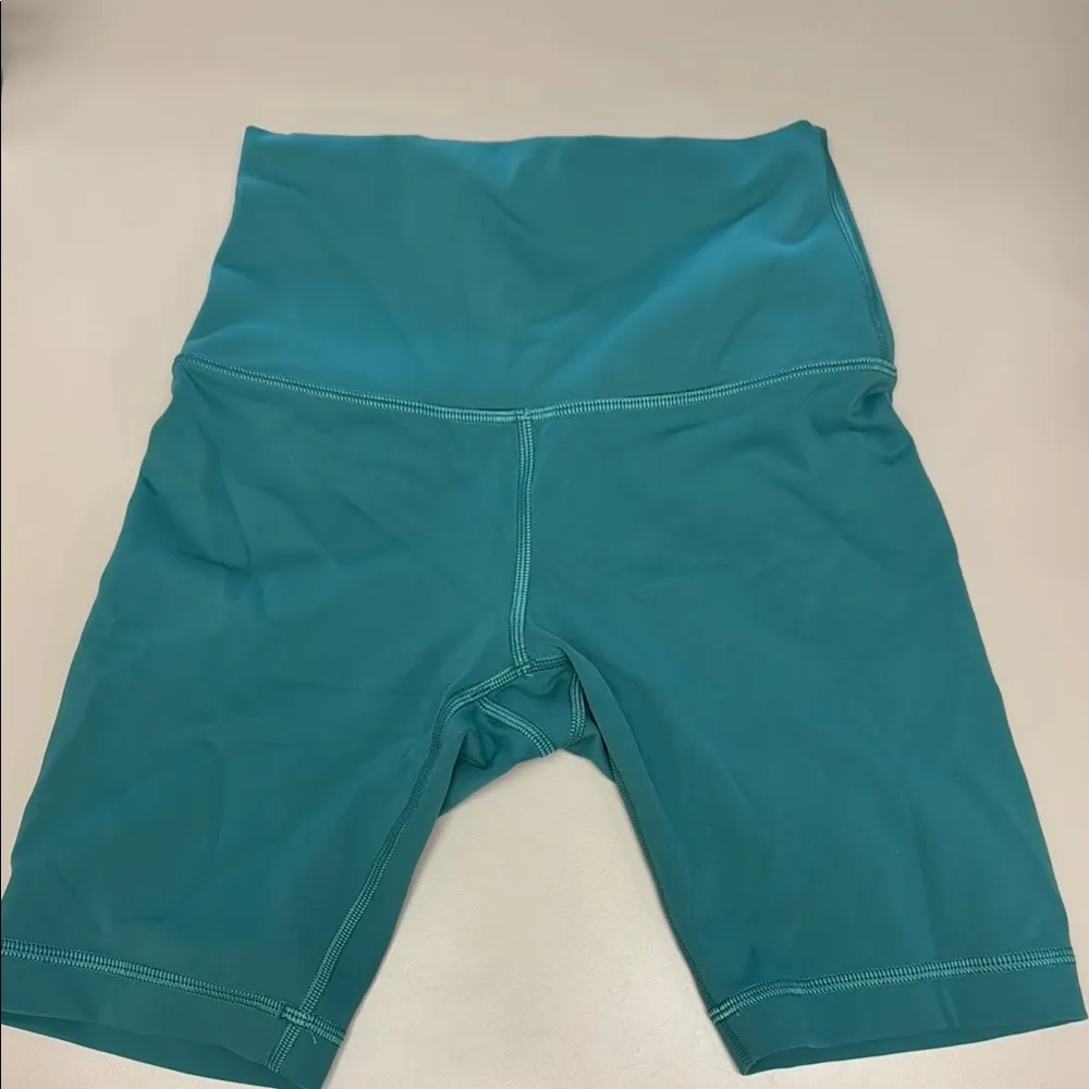 Lululemon Teal High-Waisted Shorts Size 4 - Image 3