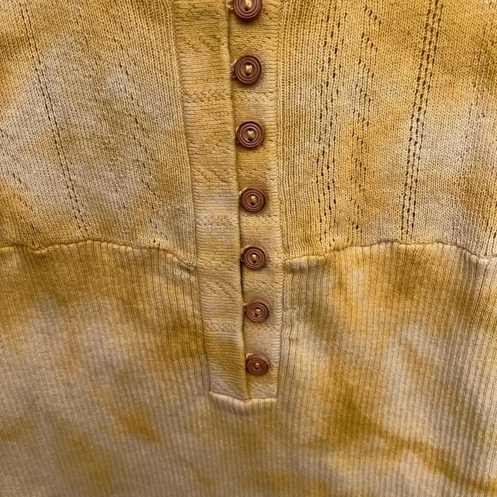 Free People Rory Tie Dye Printed 3/4 Sleeve Henley Buttered Up Top Sz S - Image 9