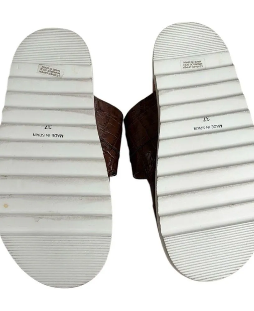 Like New Sesto Meucci Leather Buckle
Sandals Size 7 Retail $225.00 - Image 7