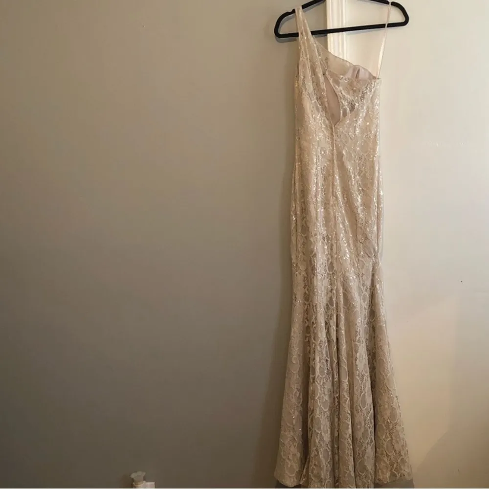 Allure Bridals Bridesmaids 6 gown IMPERFECTIONS - Image 2