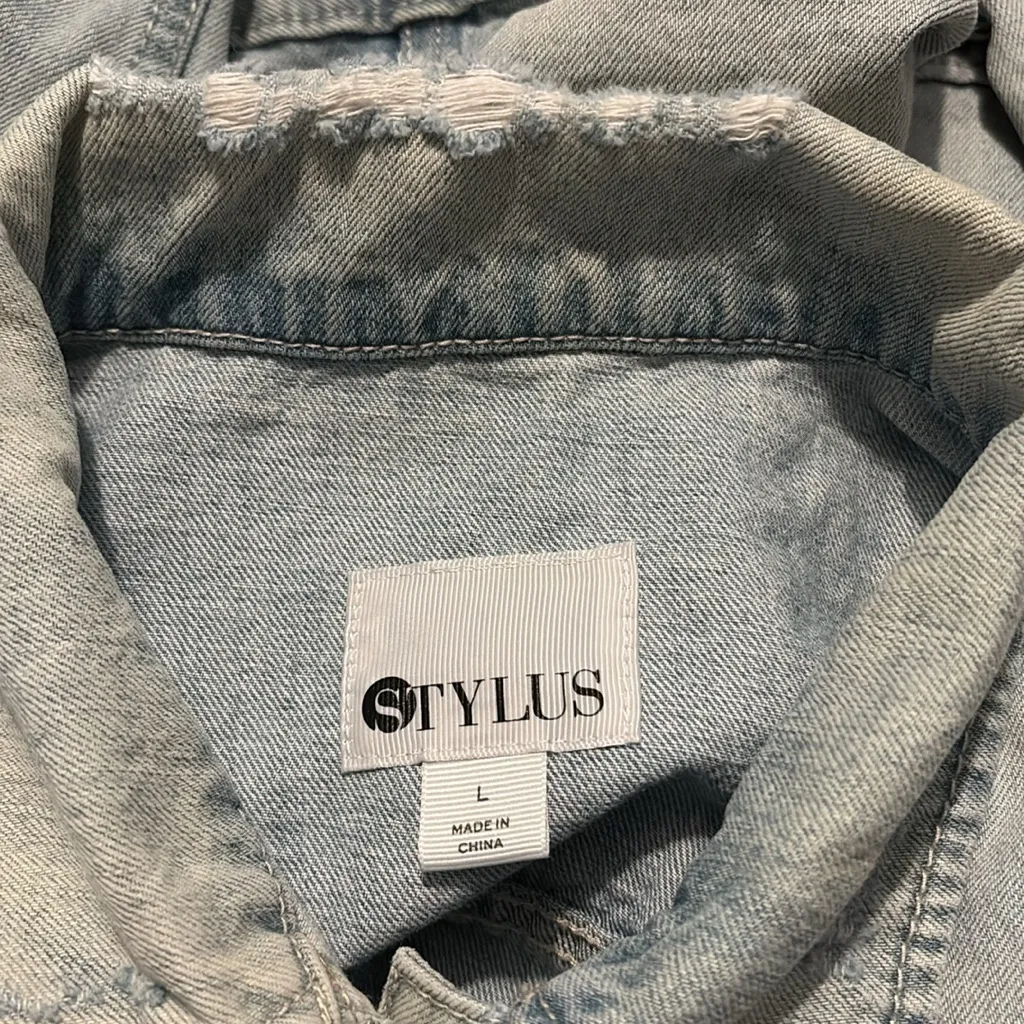 Stylus Large Light Denim Jean Jacket Blue - Image 3
