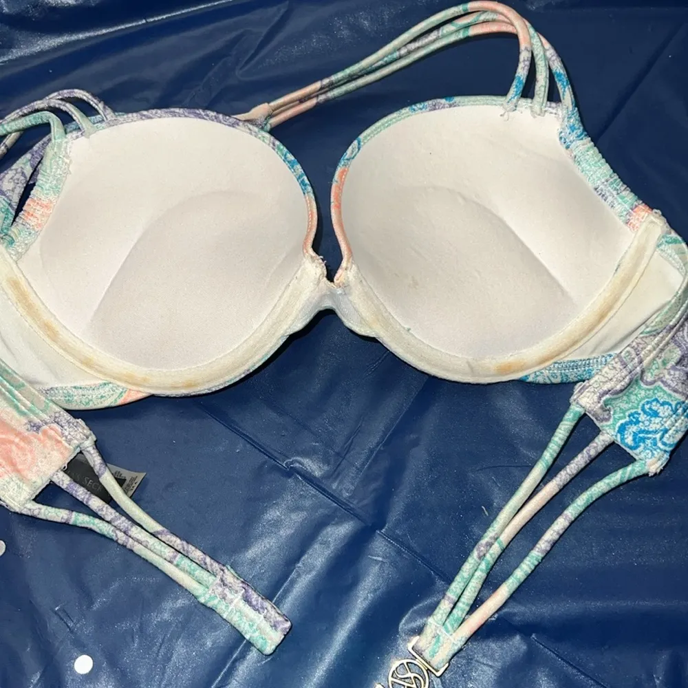 34A Victoria Secret very sexy miraculous bombshell - Image 4