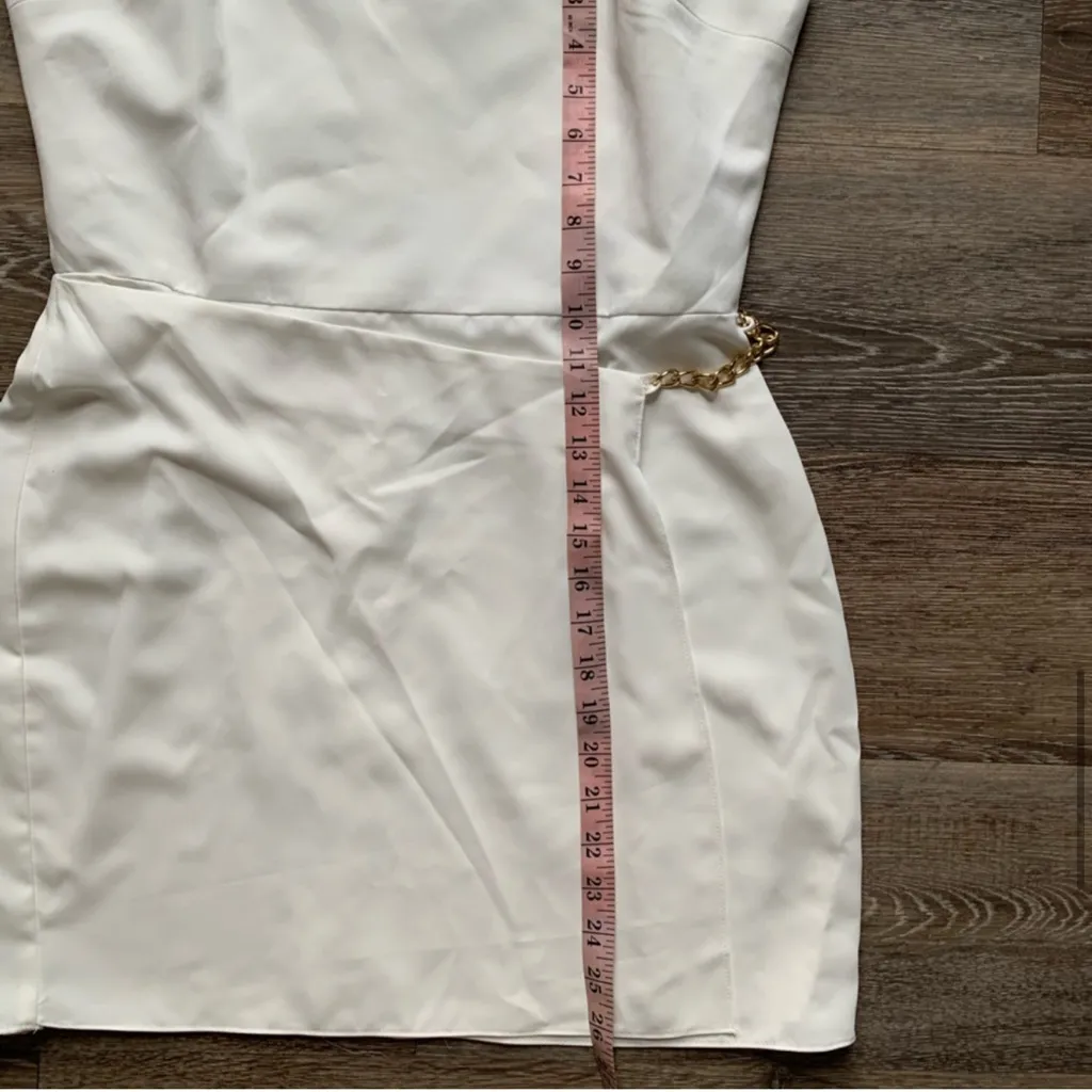 Amanda‎ Uprichard Revolve Mini Asymmetrical Stilla Wrap Dress Chain Size Large - Image 6