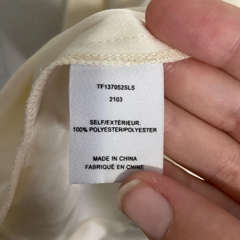 DEREK Lam 10 Crosby cream sleeve mother of pearl buttons size 6 - Image 4