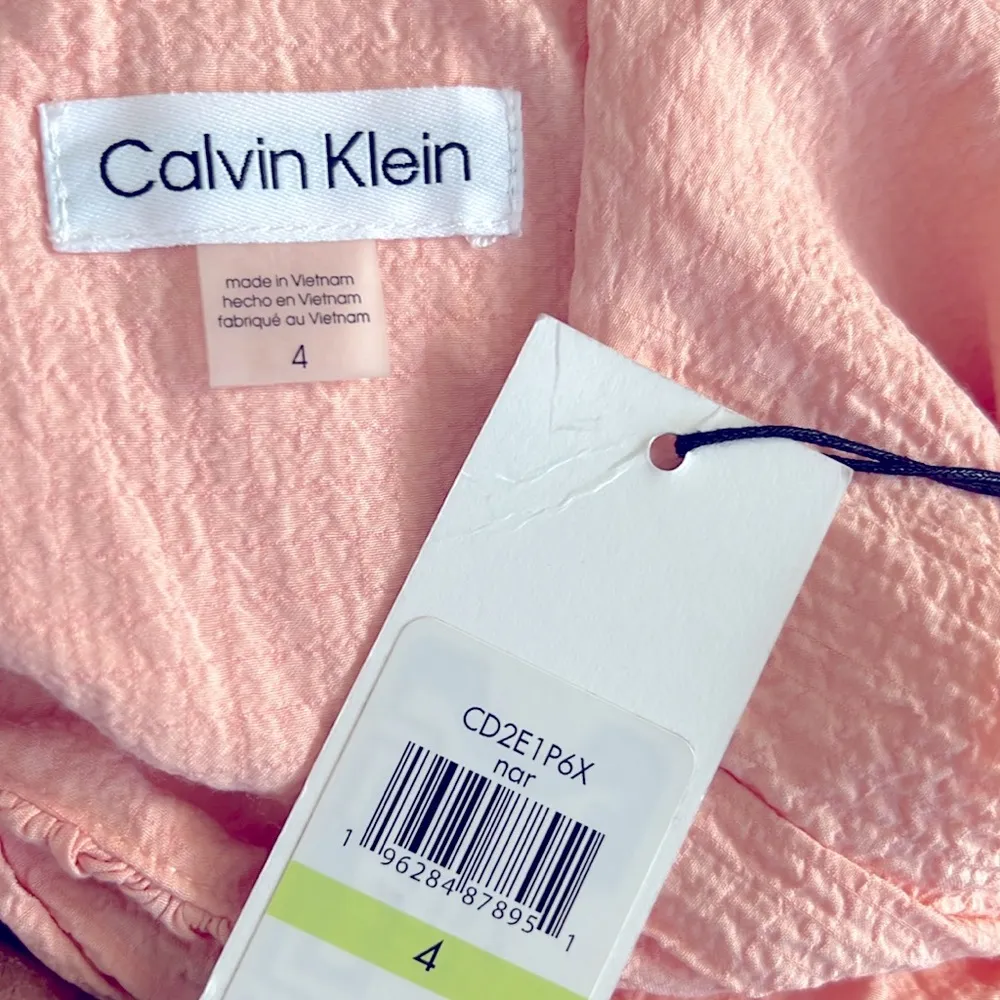 NWT Calvin Klein Coral Textured Flutter Sleeve Fit & Flare Dress, Size 4 $134 - Image 4