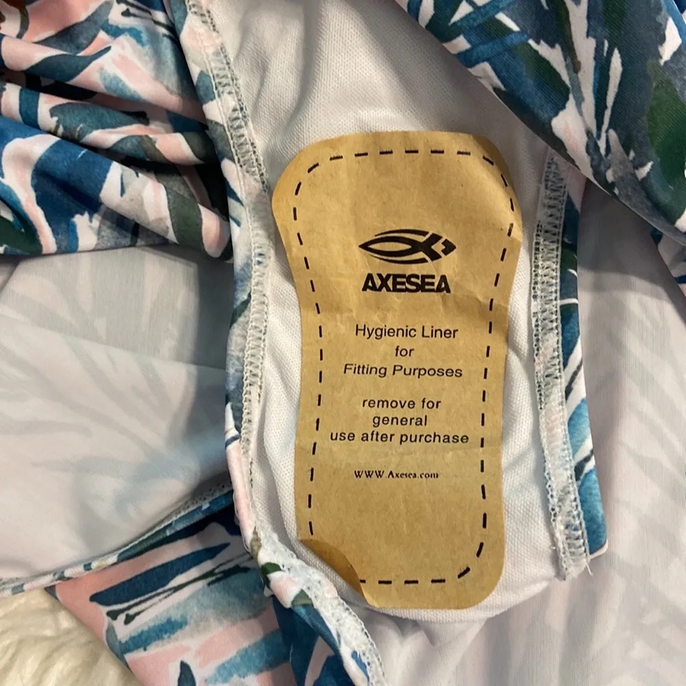 Axesea Women’s Swimsuitsize 16 BNWOT please see all photos length 30” - Image 6