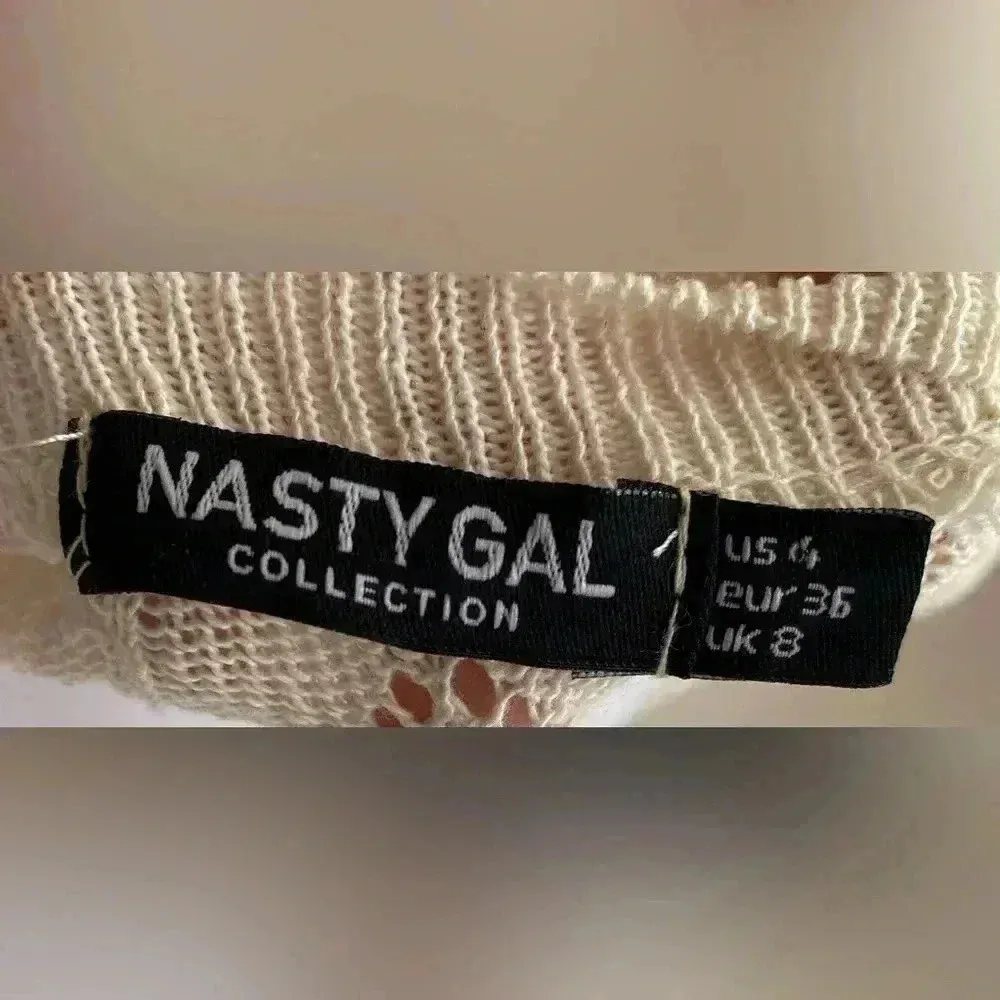 Nasty Gal | Off-White Cream Crochet Knit Crop Cropped Sweater | Size 4 - Image 3