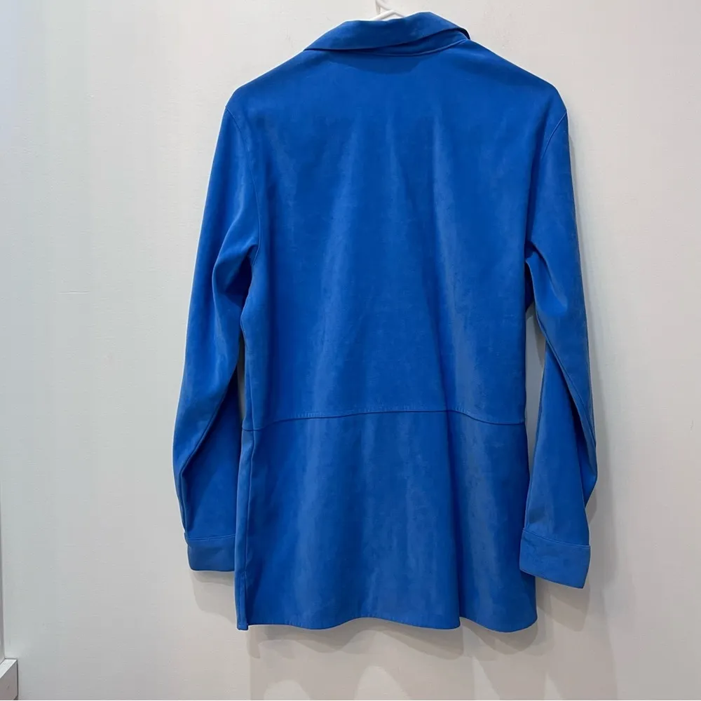 liz claiborne crazy horse blue velvet shaket shirt button up royal blue Medium - Image 4