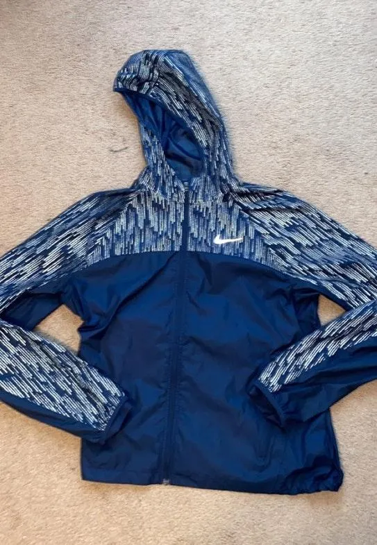 Nike Reflective Windbreaker - Image 2