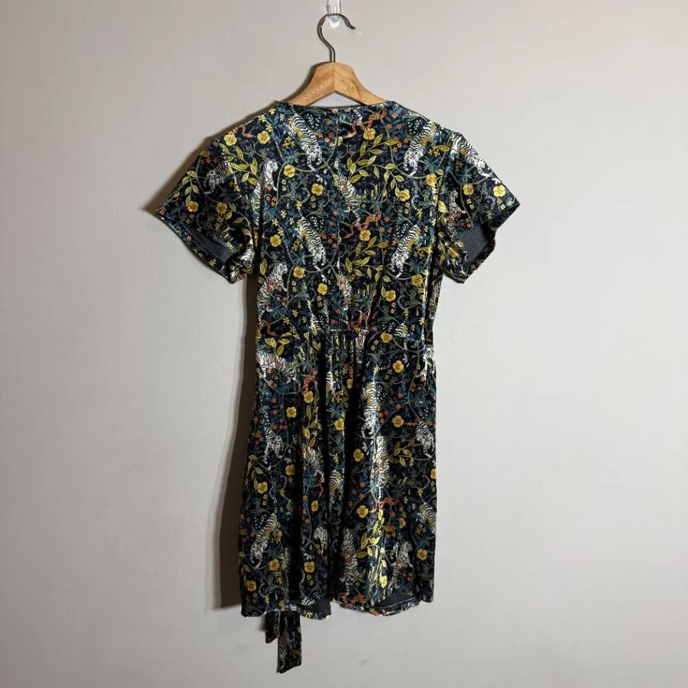 Urban Outfitters Tiger Snake Print Velvet Wrap Mini Dress Women's XS Multi NWOT - Image 4