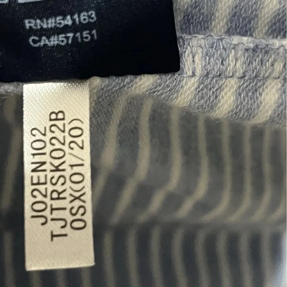 Women’s Tommy Hilfiger Blue & White Striped Jacket w/ Signature Buttons‎ Medium - Image 6