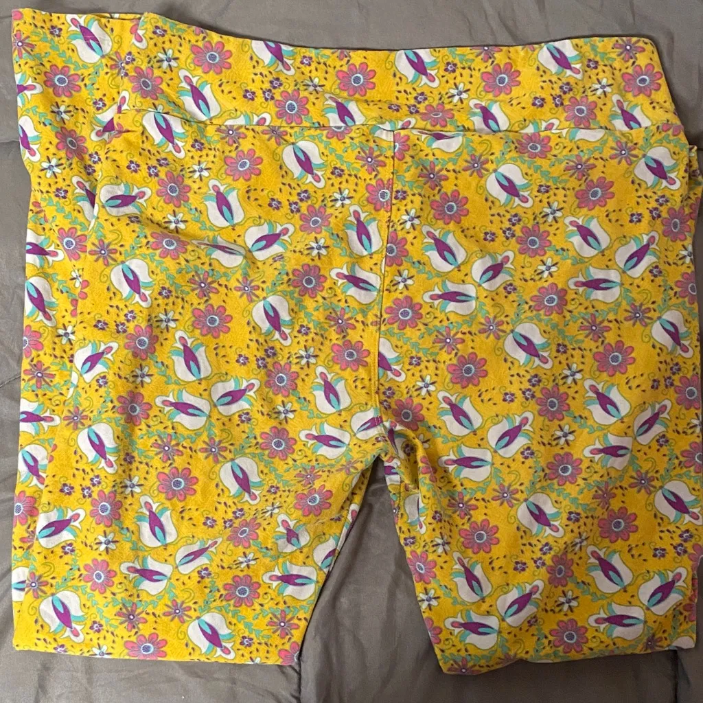 LuLaRoe Yellow Floral Leggings - Image 4