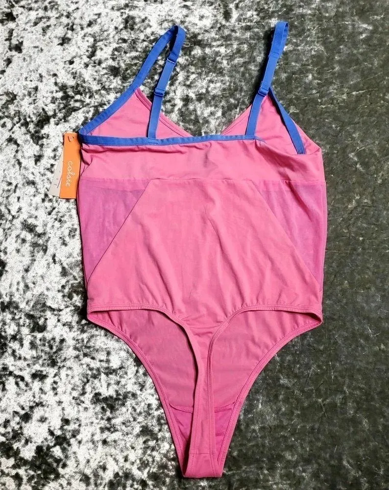 Colsie Pink Mesh Bodysuit Size M - Image 5
