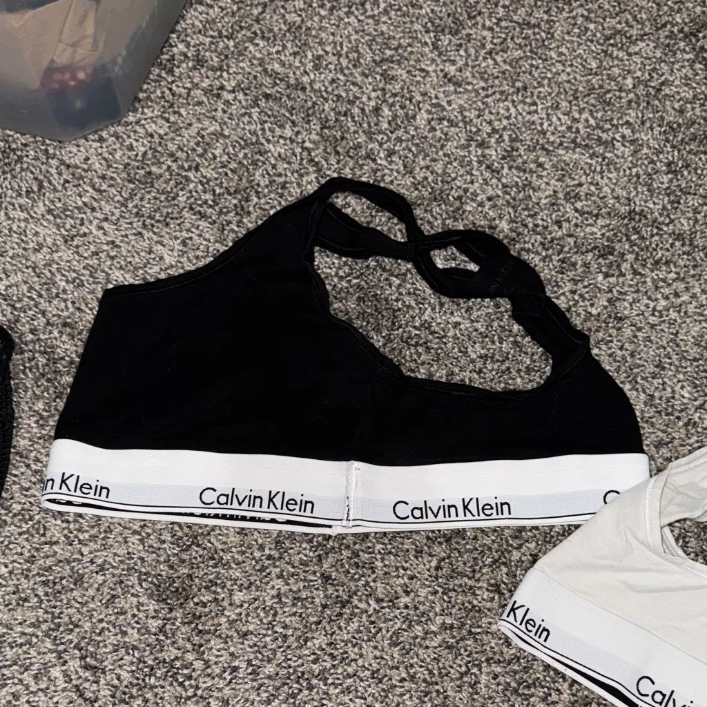 Calvin Klein Womens Modern Cotton Unlined Wireless Bralette Bundle - Image 6