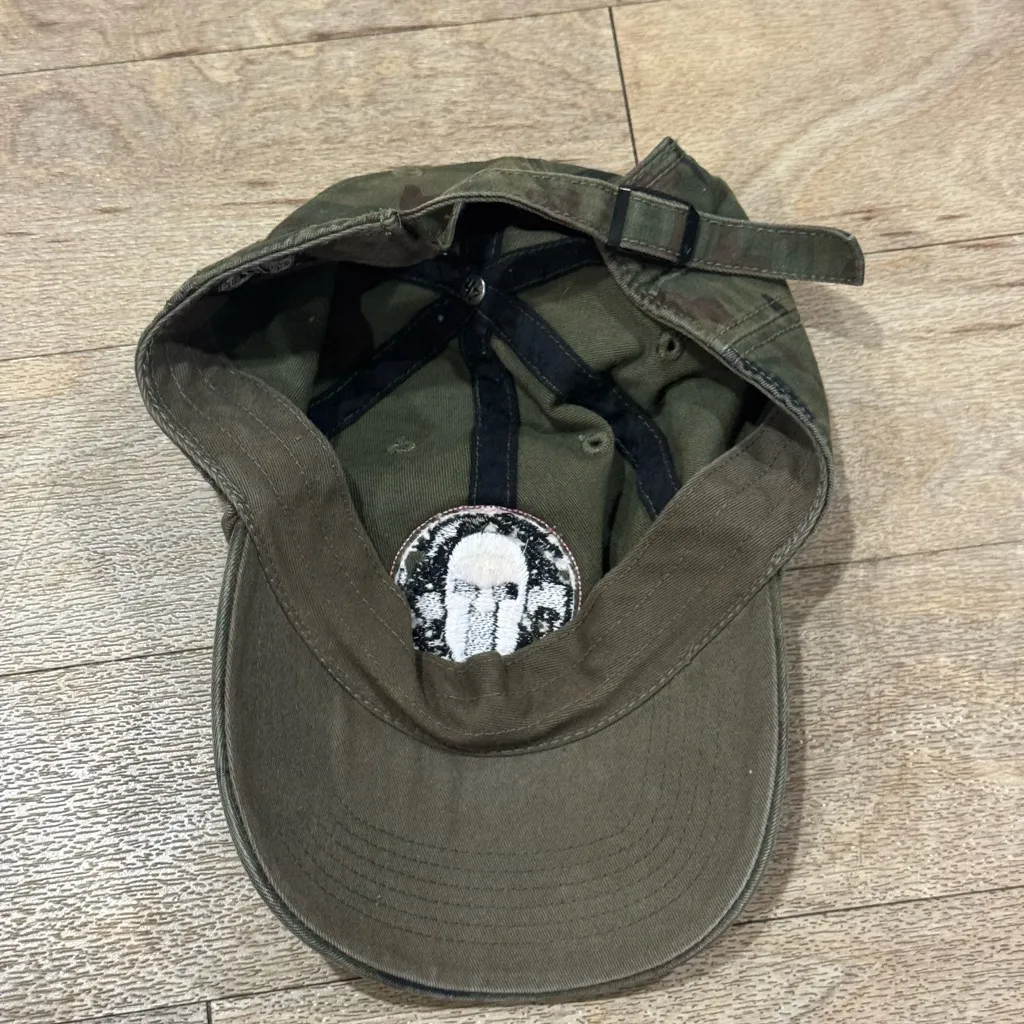 2 Spartan Camouflage and Olive Green Caps - Image 5