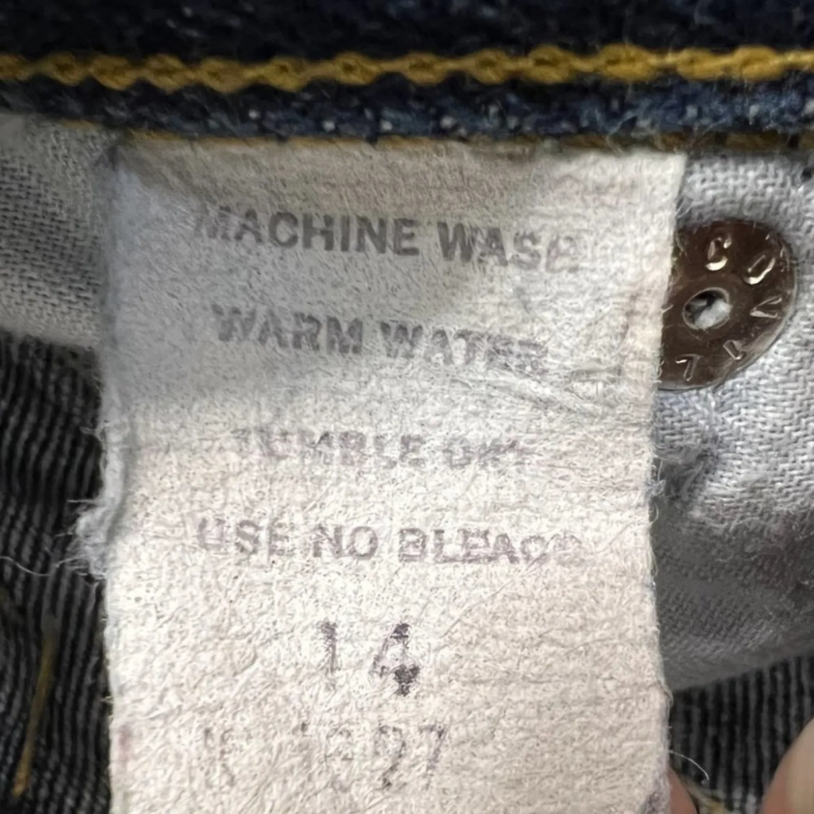 30” Waist Vintage High Rise Dark Wash Jeans MS. By U R Free Blue Size 10 - Image 7