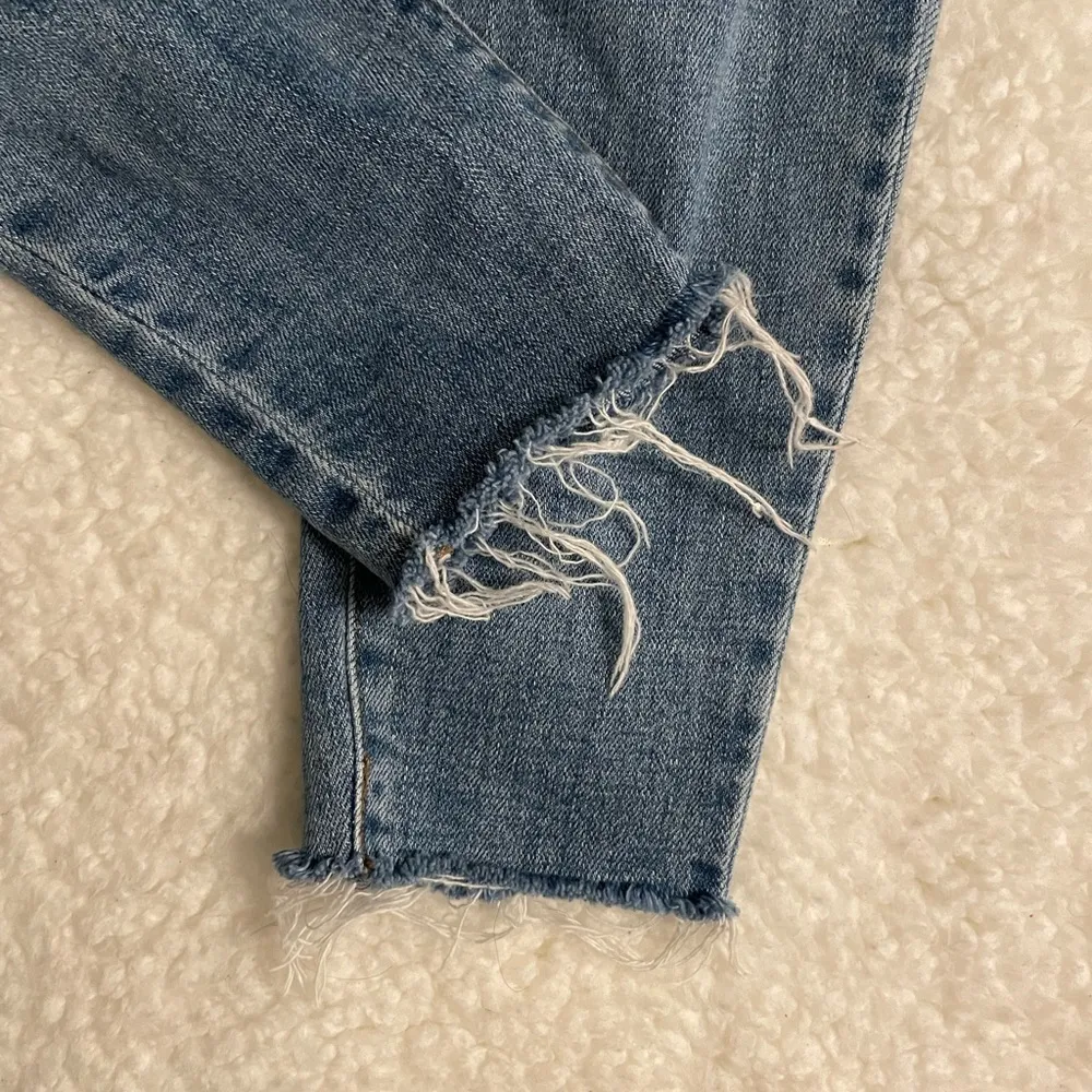 distressed skinny jeans size 0 - Image 4