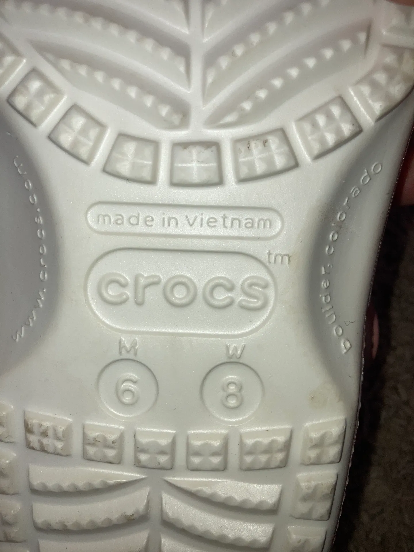 Crocs Pink Women’s 8 - Image 4