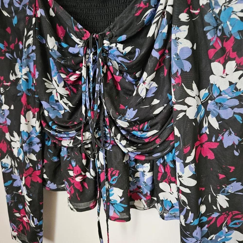 Peter Som Tie Detail Crop Top Floral Long Sleeve Casual Ruched Neutral Black - Image 4