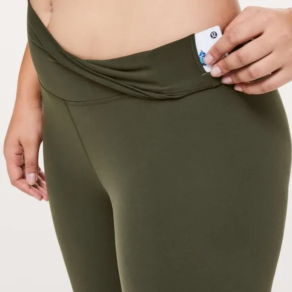 Lululemon Align Crop *21" - No Size Tag‎ / Yes Size Dot. - Image 9