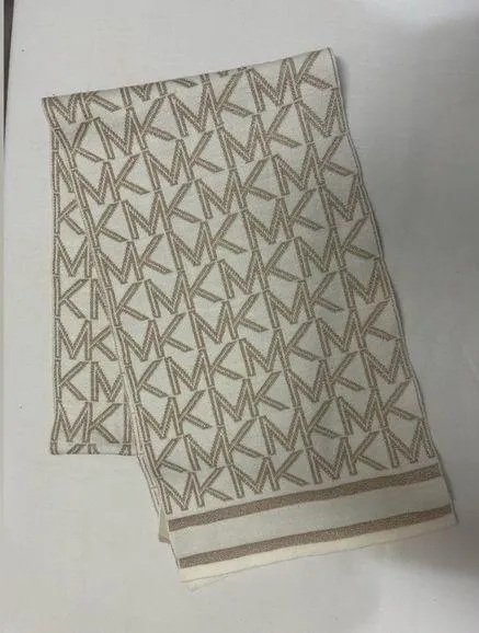 Michael Kors Iconic MK Logo Metallic Gold Neutral Reversible Knit Scarf EUC - Image 2