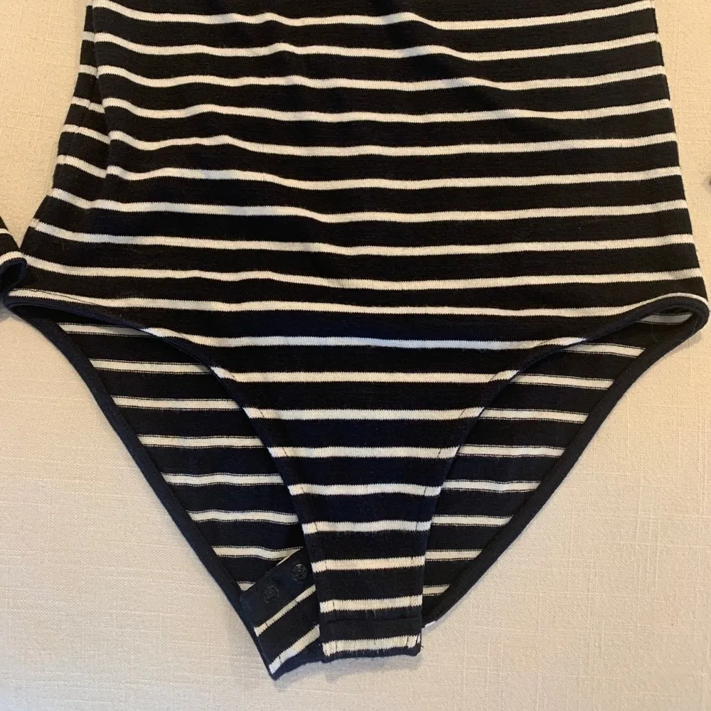 NWT LOFT Navy & White Stripe Wrap Top Long Sleeve Bodysuit Size Small - Image 5