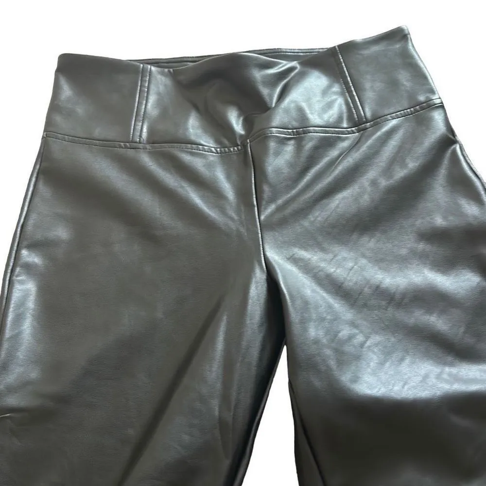 Badgley‎ Mischka Faux Leather Straight Leg Pants Size Medium Black - Image 4