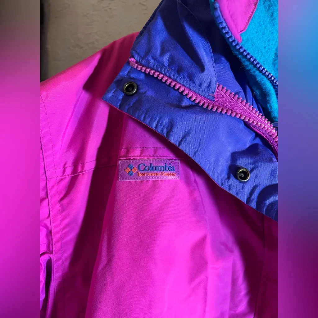 Columbia Vintage Bugaboo Pink and Blue Ski Jacket Small - Image 4