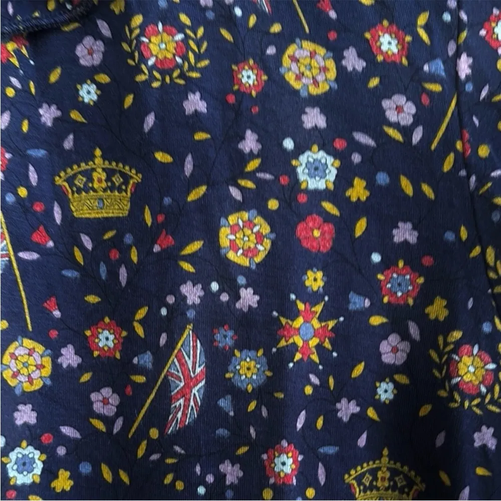 EUC Boden Catriona Jersey Top British Royalty Pattern Size 6 - Image 9