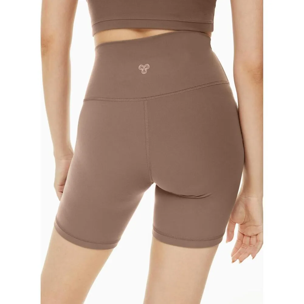 NEW Aritzia TNA Butter Atmosphere 7" High Waisted Bike Shorts Tan Brown Size XS - Image 2