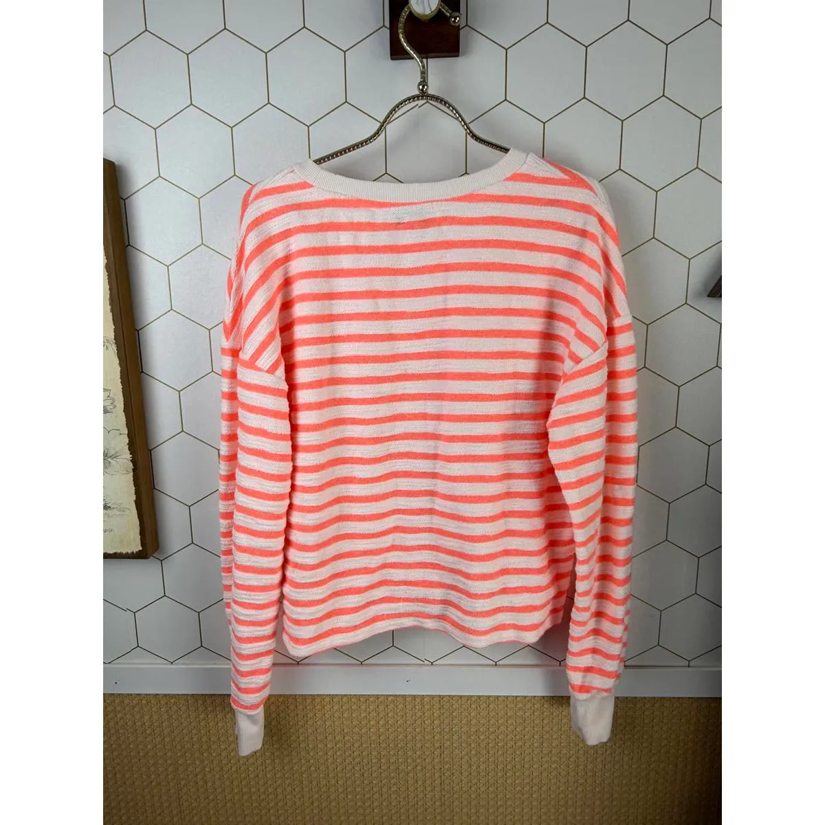 Evereve Crisscross Coral and White Striped Sweatshirt - Size - Small - Image 3