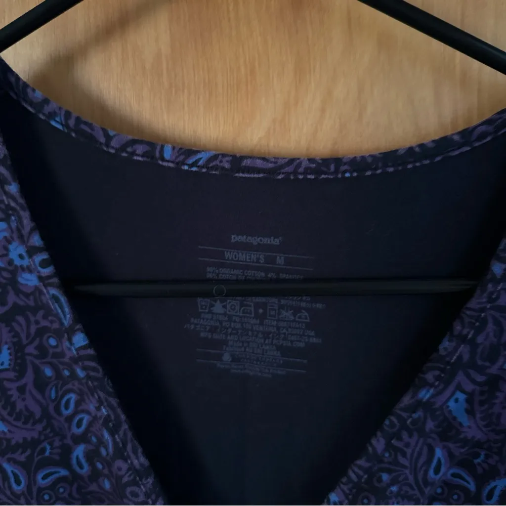 Patagonia Blue and White Cocktail Sheath Dress V-Neck - Image 2